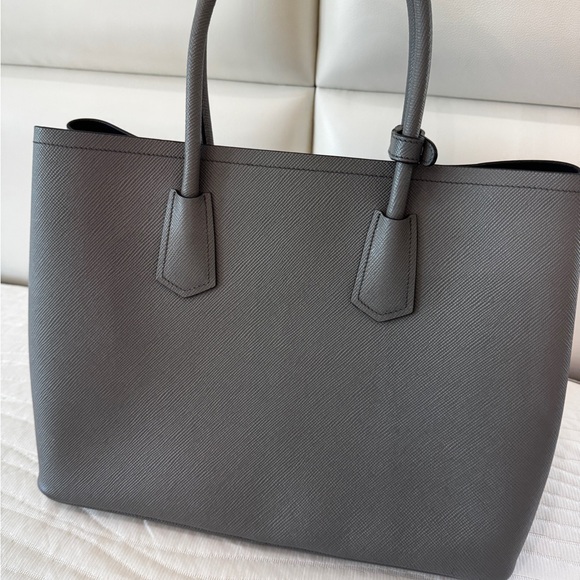 Prada Double Saffiano Leather Tote - Picture 2 of 7